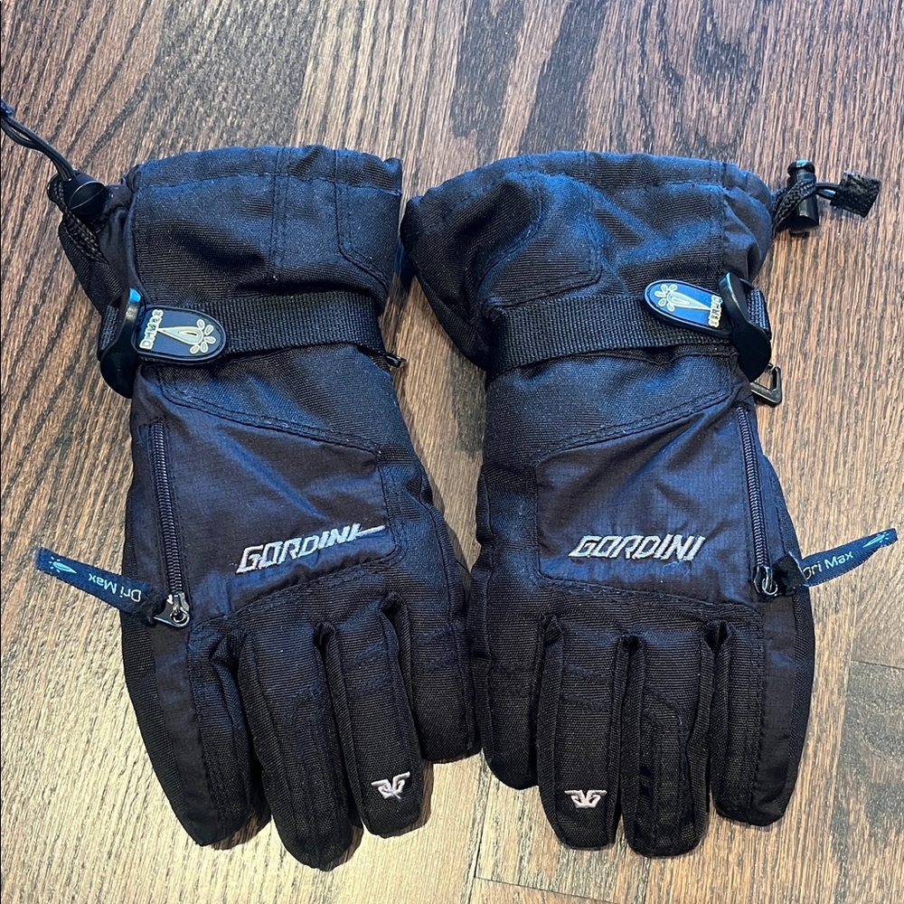 Gordini Kids Black Ski Gloves - Insulated Winter Gloves